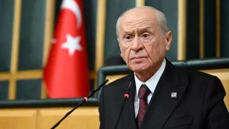 Bahçeli yineledi: İmamoğlu'nun yargılanması TRT'de canlı yayınlansın