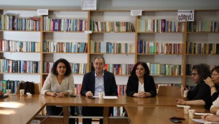 DEM Parti, Barış Akademisyenleri ile buluştu