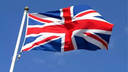 İngiltere Hükümeti'nden Mülteciler İçin Yeni Reform Paketi