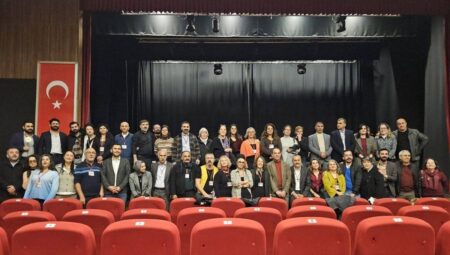 Vefa, kararlılık ve okul: İHD 22. Kongresi