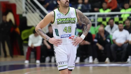 Almanya Milli Takımı'na Mahir Ağva Seçildi